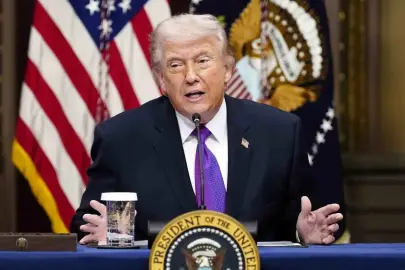 Trump, İran'da yeni dini lider seçimine dahil olmak istiyor