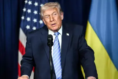 Trump'tan saldırı savunması: İki hafta içinde nükleer silaha sahip olacaklardı