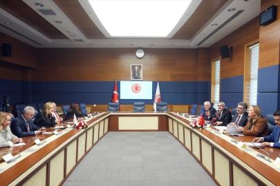 Türkiye ile KKTC'nin parlamentolar arası dostluk grupları Meclis'te bir araya geldi