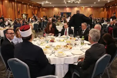 Türkiye'nin Priştine Büyükelçiliği iftar programı düzenledi