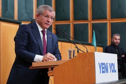 Ahmet Davutoğlu'dan Erdoğan'a mektup: 'Savaşı seyirci gibi izlemek doğru değil'