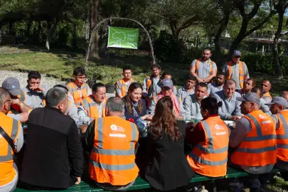 Antalya'da yeşil bayraklı parkta emek buluşması