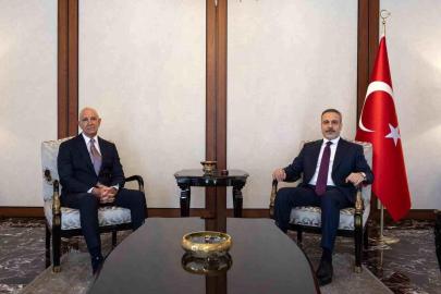 Bakan Fidan ABD'nin Suriye Özel Temsilcisi Barrack'ı kabul etti