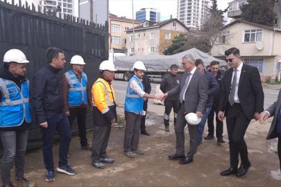 Bakan Memişoğlu, Fatih Sultan Mehmet Eğitim ve Araştırma Hastanesi şantiyesinde incelemelerde bulundu Açıklaması