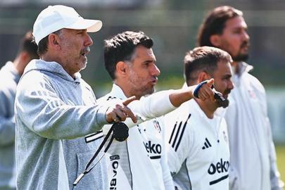 Beşiktaş'a kupa öncesi büyük müjde! Sakatlığını atlattı çalışmalara başladı