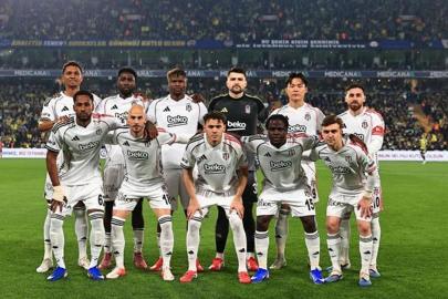 Beşiktaş'ta Murillo şoku! derbiye devam edemedi hastaneye kaldırıldı