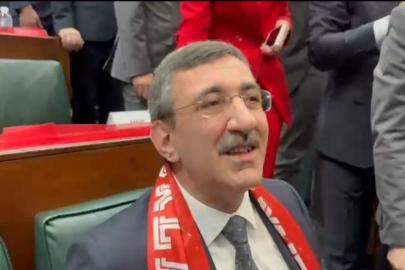 Cevdet Yılmaz: Akaryakıt fiyat artışının ülkemize daha sınırlı yansımasını sağladık