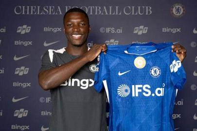 Chelsea yıldız oyuncusuyla 2033'e kadar sözleşme imzaladı