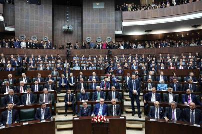 Cumhurbaşkanı Erdoğan: "Bölgemizde yeni ameliyatlar yapmak isteyenlerin oyunlarına gelmek hem tarihimize hem istikbalimize yapılmış bir ihanet olacaktır"