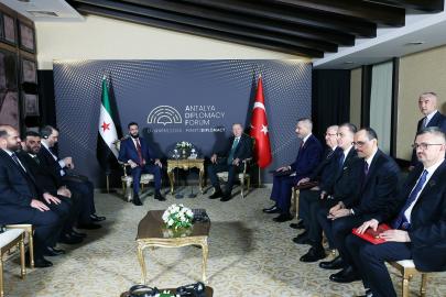 Cumhurbaşkanı Erdoğan, Suriye Cumhurbaşkanı Ahmed Şara ile görüştü