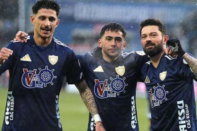 Erzurum şampi... Lider seriyi 5 maça çıkardı, zirvede farkı açtı! Erzurumspor FK - Boluspor maç sonucu 2-0