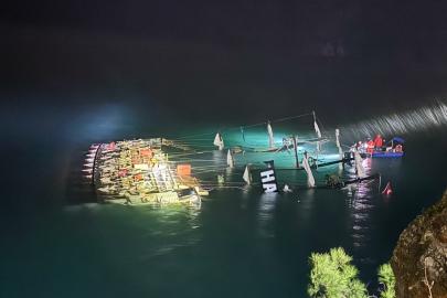 Fethiye'de tur teknesi battı: 6 kişi kurtarıldı, 1 kişi kayıp