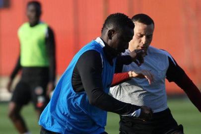 Gençlerbirliği, Başakşehir maçının hazırlıklarına başladı