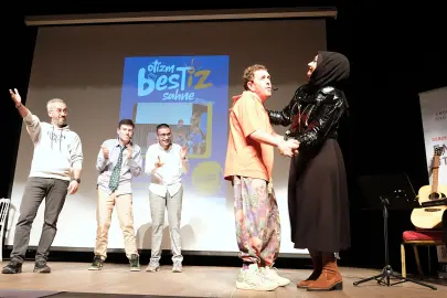 GTÜ’de “Otizm Bestiz Sahne” gösterisi