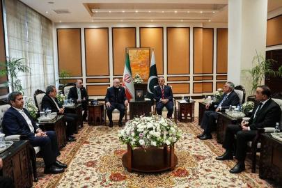 İran ve ABD'li müzakere ekipleri Pakistan'a dönebilir