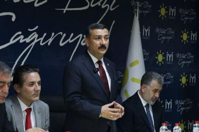 İYİ Parti Genel Başkan Yardımcısı Selçuk Türkoğlu, Kayseri'de partililerle bir araya geldi