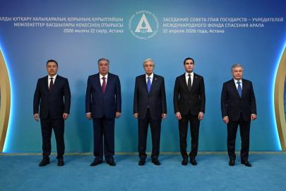 Kazakistan: Aral Gölü'nün tabanından yayılan milyonlarca ton tuz ve kimyasal bölge sınırlarını aşıyor