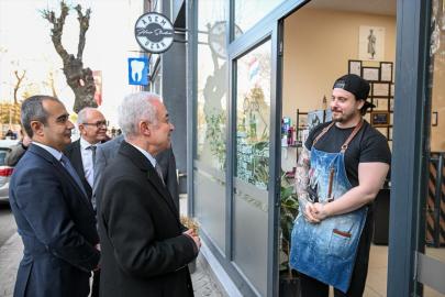 Kırklareli Valisi Turan, esnaf ziyaretinde bulundu