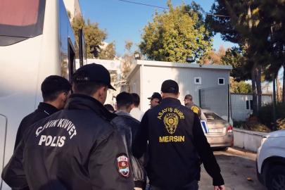 Mersin’de Yenişehir Belediyesine yönelik soruşturmada 12 kişi tutuklandı
