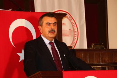 Milli Eğitim Bakanı Yusuf Tekin, 1. TBMM'ye Yürüdü
