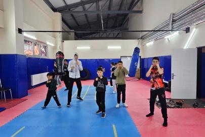 Muş’ta gençlerden boksa yoğun ilgi