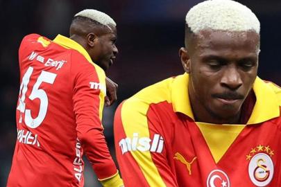 Osimhen maç sonu çılgına döndü! Takım arkadaşları bile sakinleştiremedi