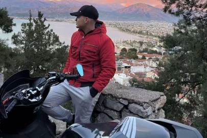 Otomobille çarpışan motosikletin sürücüsü öldü