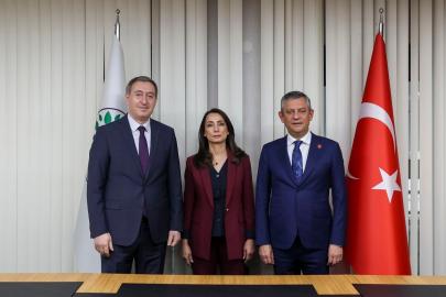 Özgür Özel: TBMM'nin, boşalan sandalyeler için ara seçim kararı alması zorunludur