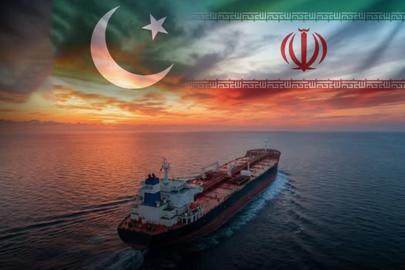 Pakistan bayraklı tanker Hürmüz Boğazı'nı geçti