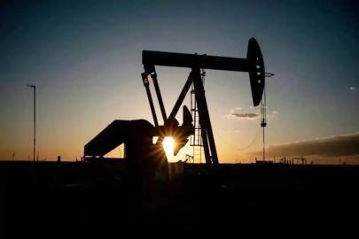 Petrol fiyatlarında sert yükseliş: Brent petrol 105 doların üzerine çıktı