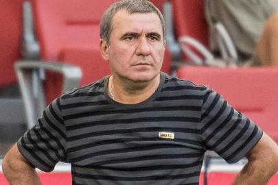 Romanya'da Gheorghe Hagi dönemi başladı
