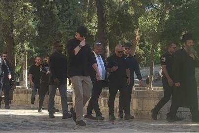 Siyonist Ben-Gvir, Mescid-i Aksa'ya saldırdı