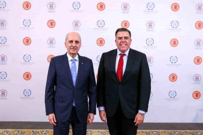 TBMM Başkanı Kurtulmuş, Avustralya Temsilciler Meclisi Başkanı Dick ile görüştü