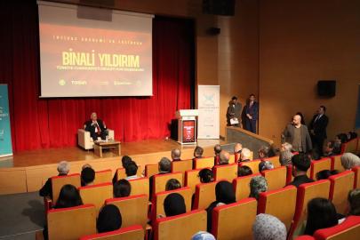 TDT Aksakallar Konseyi Başkanı Yıldırım, Erzincan'da "İhtisas Akademi 26 Lansmanı"nda konuştu Açıklaması