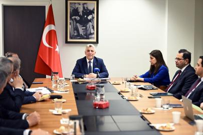 Ticaret Bakanı Bolat, Brüksel'de Türkiye'nin küresel ağırlığına dikkati çekti Açıklaması