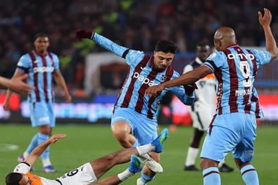 Trabzonspor 90+3'te yıkıldı! Fırtına fırsat tepti, Başakşehir'den altın gol... (Maç özeti | Trabzonspor 1-1 Başakşehir)