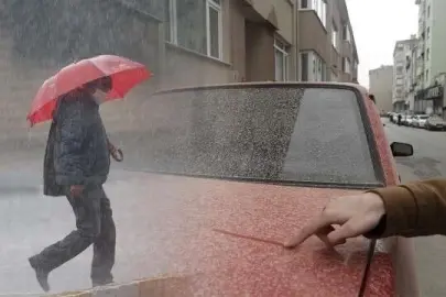 Türkiye’de kuvvetli yağış, rüzgar ve toz taşınımı uyarısı
