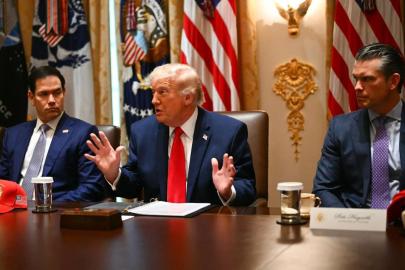ABD Başkanı Trump'ın 2 saatlik İran toplantısından ilk açıklama