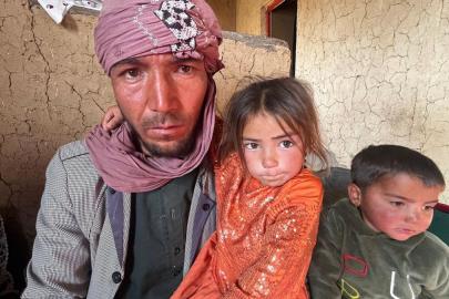Afganistan'da Açlık Krizi: Çocuklarını Satmak Zorunda Kalan Aileler ve Artan Çocuk Ölümleri