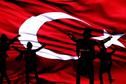 AK Parti Genel Başkan Yardımcısı Zorlu, "3. Uluslararası Turan Film Festivali" ödül töreninde konuştu Açıklaması