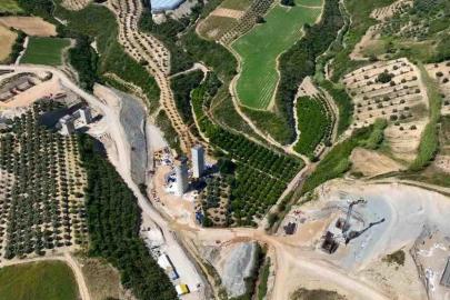Akdeniz'den Avrupa'ya uzanacak Antalya-Alanya Otoyolu'nda çalışmalar hızlandı