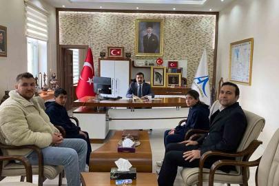 Arpaçaylı öğrencilerden Türkiye finallerinde gururlandıran başarı