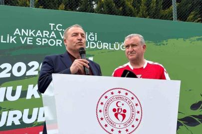 Bakan Bak: "Bizim çocuklara Amerika'da başarılar diliyoruz"