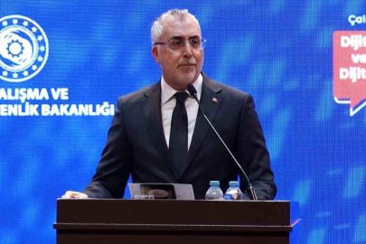 Bakan Işıkhan: "Hedefimiz, teknolojiyi milletimizin geleceğine hizmet eden unsur haline getirmektir"