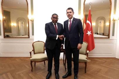 Bakan Kurum, Danimarka Kralı Frederik ile görüştü