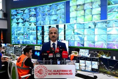 Bakan Uraloğlu: "AUS Merkezimizde bayram trafiğini anlık olarak takip edeceğiz"