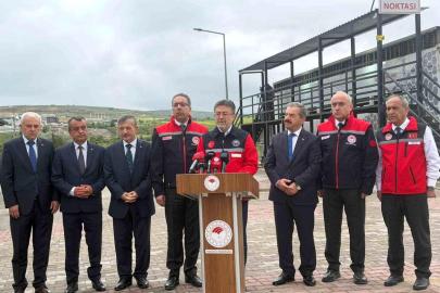 Bakan Yumaklı: "Büyükbaş kurbanlıklarda 1 milyon 202 bin, küçükbaşlarda ise 3 milyon 761 bin sayısındayız"