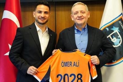 Başakşehir Ömer Ali Şahiner'in sözleşmesini uzattı