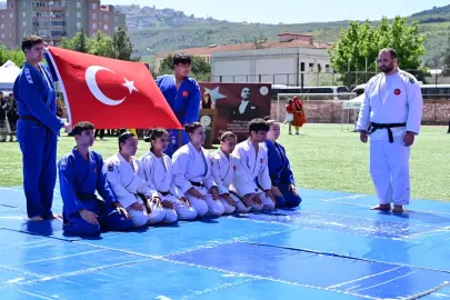Bursa Gemlik’te 19 Mayıs’ın 107. yılı coşkuyla kutlandı