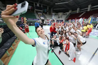 Bursa'da spor şenliklerinde kardeşlik rüzgarı esti